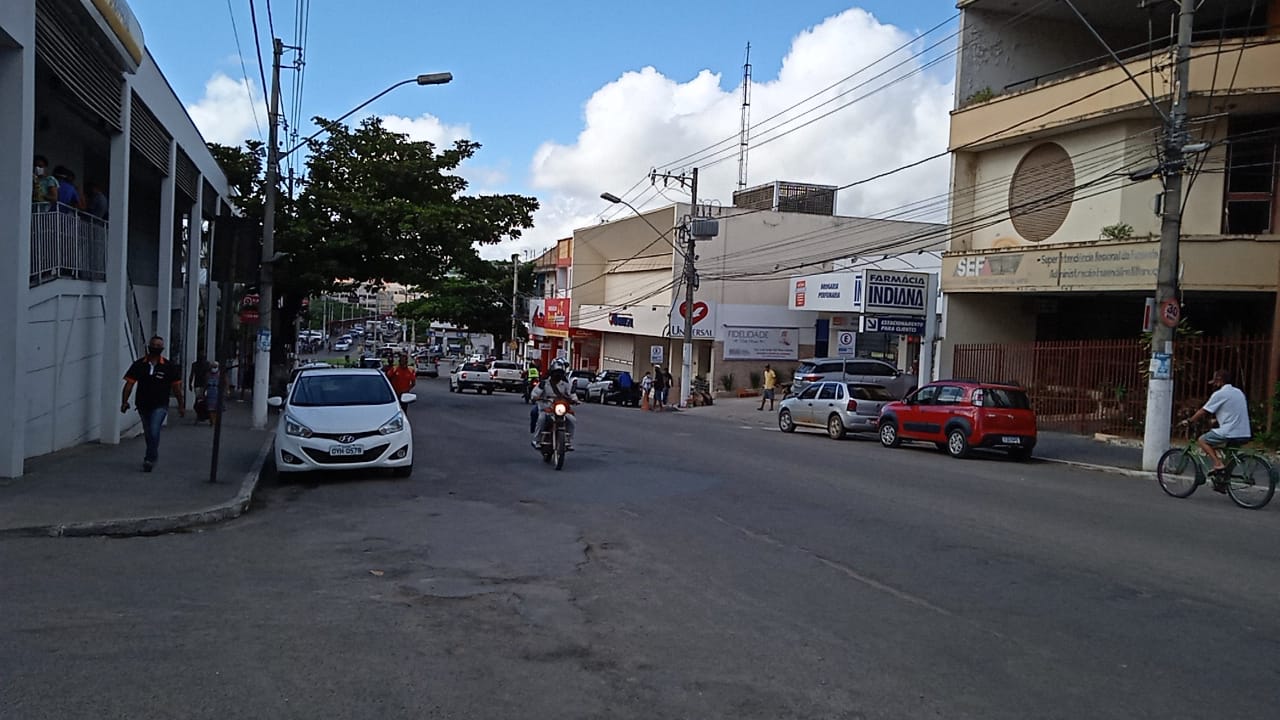 Comércio de Nanuque terá horário estendido a partir de hoje (6) para o Dia das Mães
