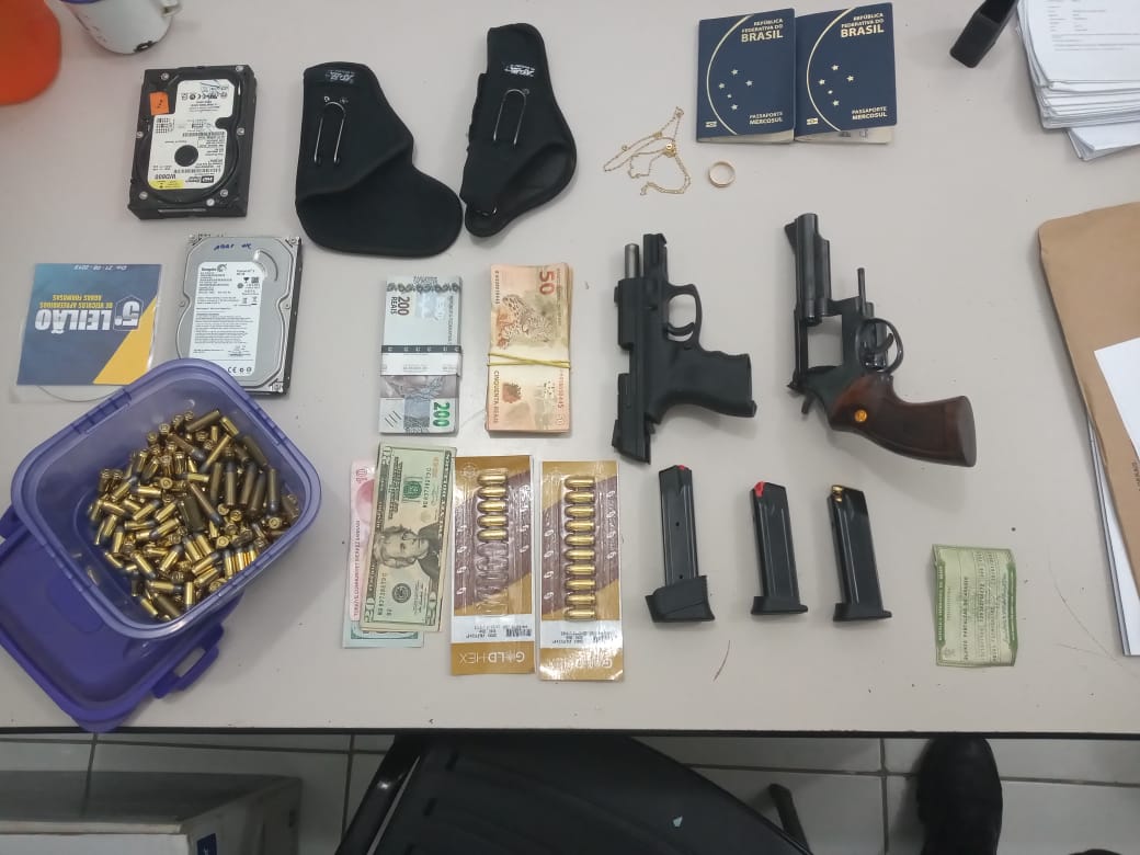 Delegado  de Águas Formosas é preso em operação da Polícia Civil
