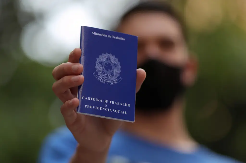 Nanuque fecha mês de março com mais desempregados