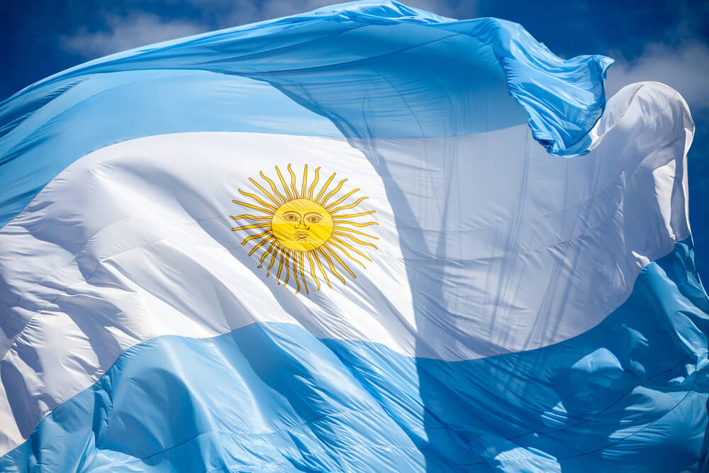 Entenda em números por que a Argentina está em crise econômica