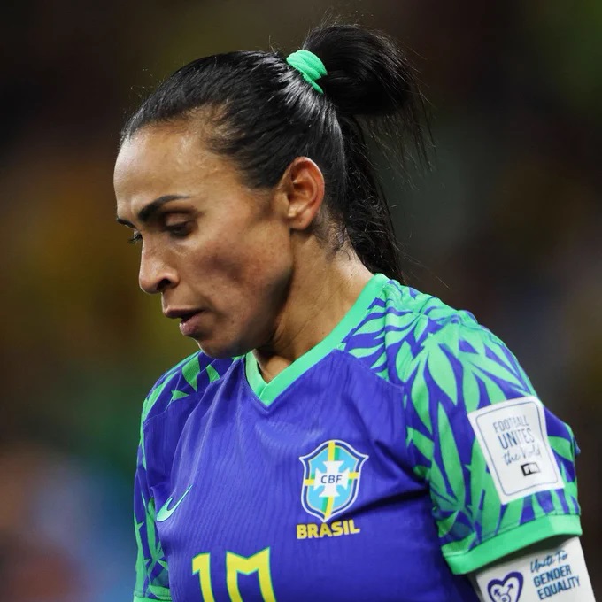 Brasil empata com a Jamaica e é eliminado da Copa do Mundo Feminina