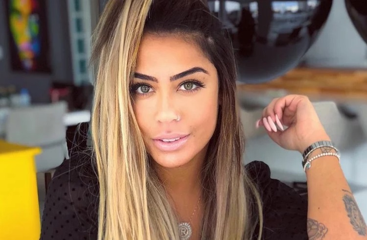 Rafaella Santos vira piada na web após retoques em fotos
