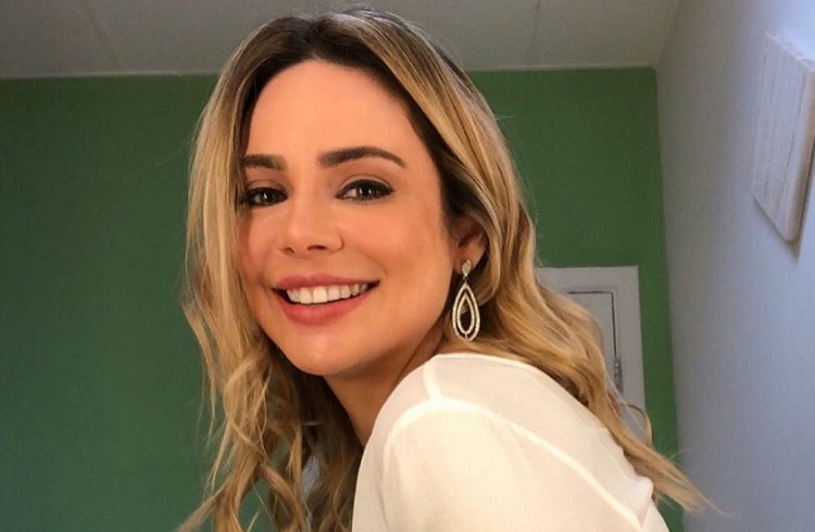 Sheherazade foi demitida pelo SBT por e-mail: 'Não precisa voltar'
