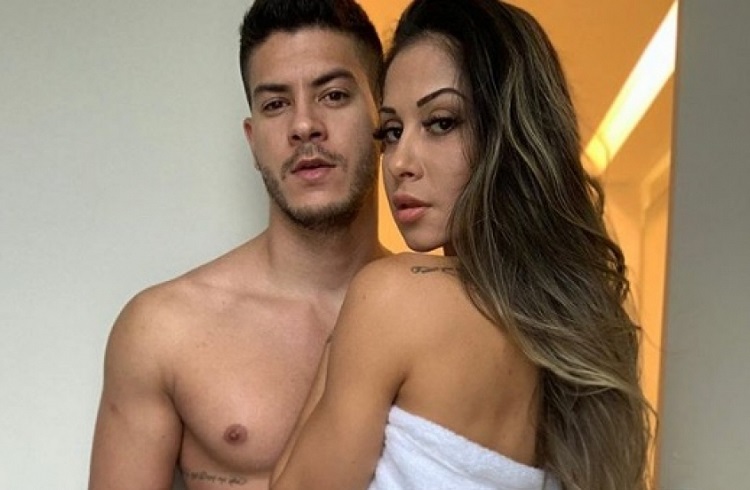 Mayra Cardi descobriu 16 traições de Arthur Aguiar