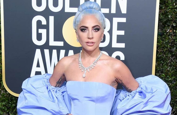 Lady Gaga revela ter dores intensas e trauma desenvolvido após estupro