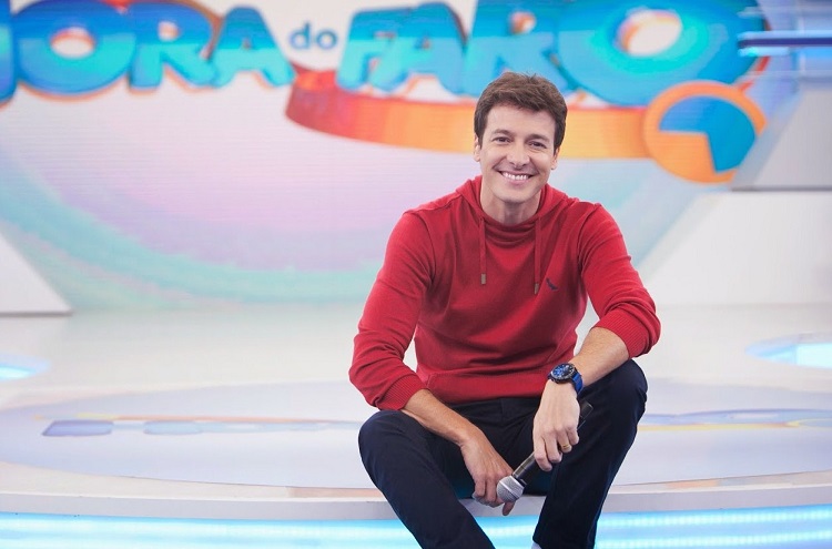 Na Record, Rodrigo Faro ganha quatro vezes mais que Xuxa; conheça salários