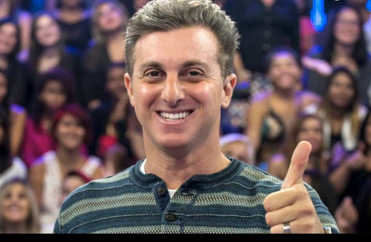 Equipe vive clima tenso na Globo com possível candidatura de Luciano Huck