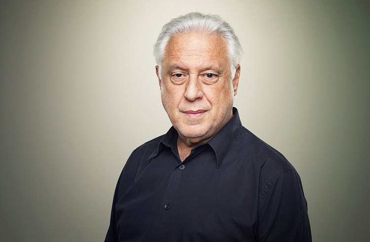 Antonio Fagundes diz que Regina Duarte 'está se queimando'