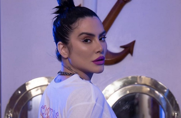 Aos 38, Cleo não tem medo de envelhecer: “Acho sexy ter 40 anos”