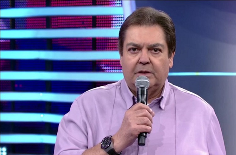 Fausto Silva se submete a cirurgia no coração