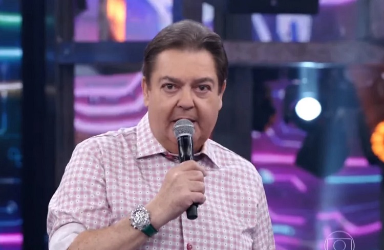 Faustão detona dirigentes do Flamengo: "Indecente o comportamento "