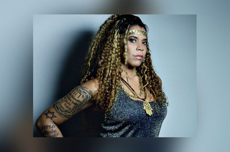 Esposa de Catra faz desabafo na internet: 'total desespero'