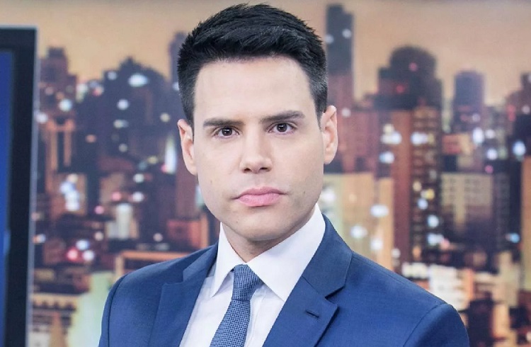 Após acusação, Luiz Bacci é obrigado a pagar R$ 30 mil a homem