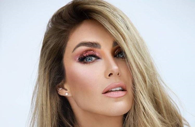 Anahi se desvincula de empresa que fez a live do RBD