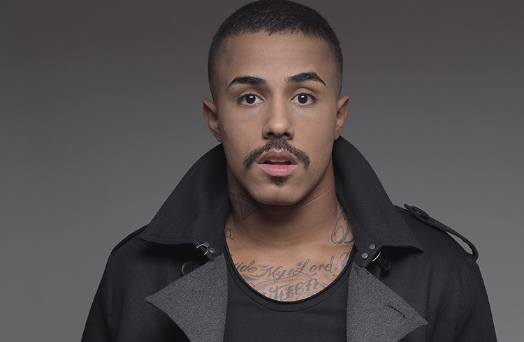 MC Livinho é condenado a pagar R$ 25mil por agressão após show