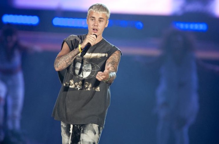 China veta Justin Bieber após avaliá-lo por 'mau comportamento'