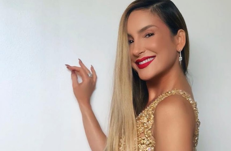 Claudia Leitte relembra polêmica sobre preferir "filho macho": "Todo mundo fala besteira"