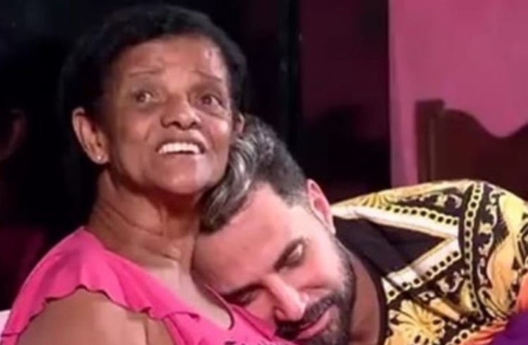 Após homenagem à tia, prima detona Latino: “Desprezível”