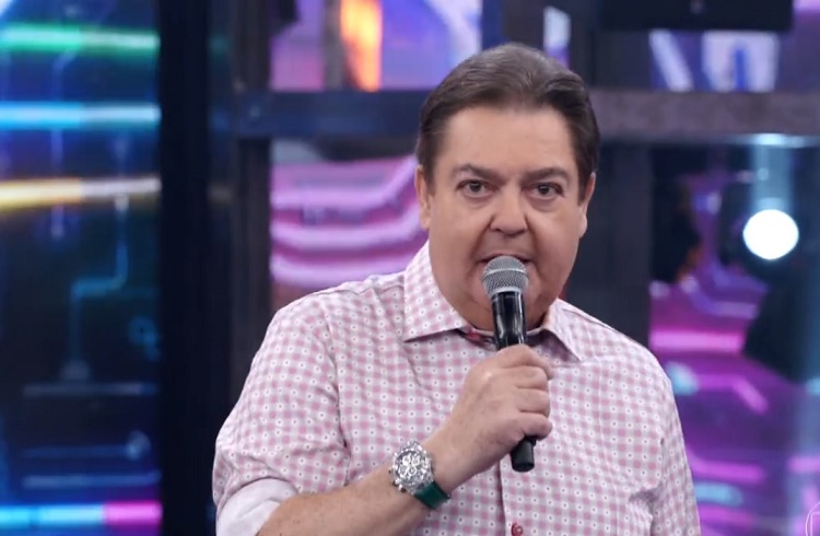 Faustão dispara contra Bolsonaro: 'Não tem competência'