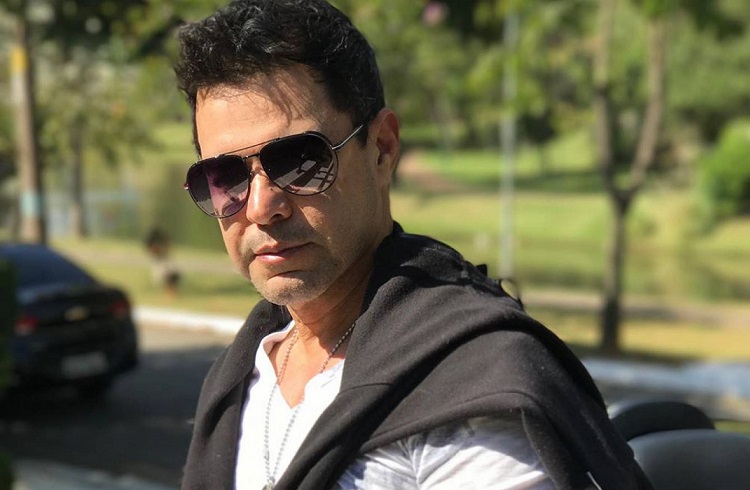 Zezé se desculpa após ser criticado por chamar fã de idiota