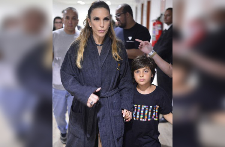 Ivete Sangalo conta que reduziu ritmo de vida pelo filho, Marcelo