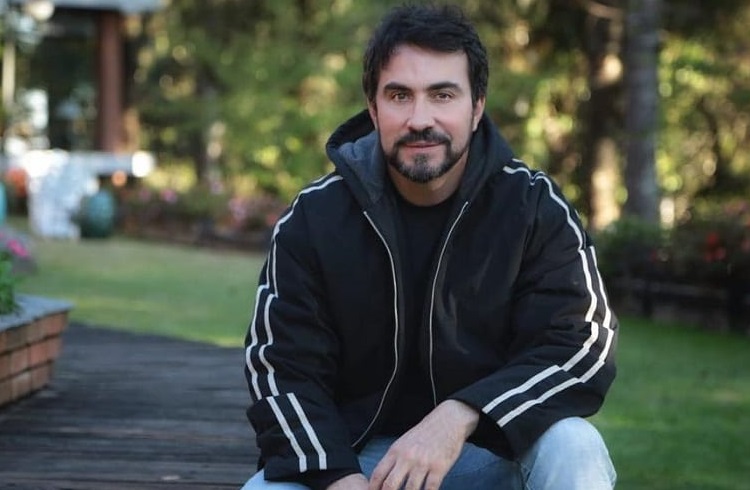 Padre Fábio de Melo diz que pode dar uma pausa na carreira de cantor